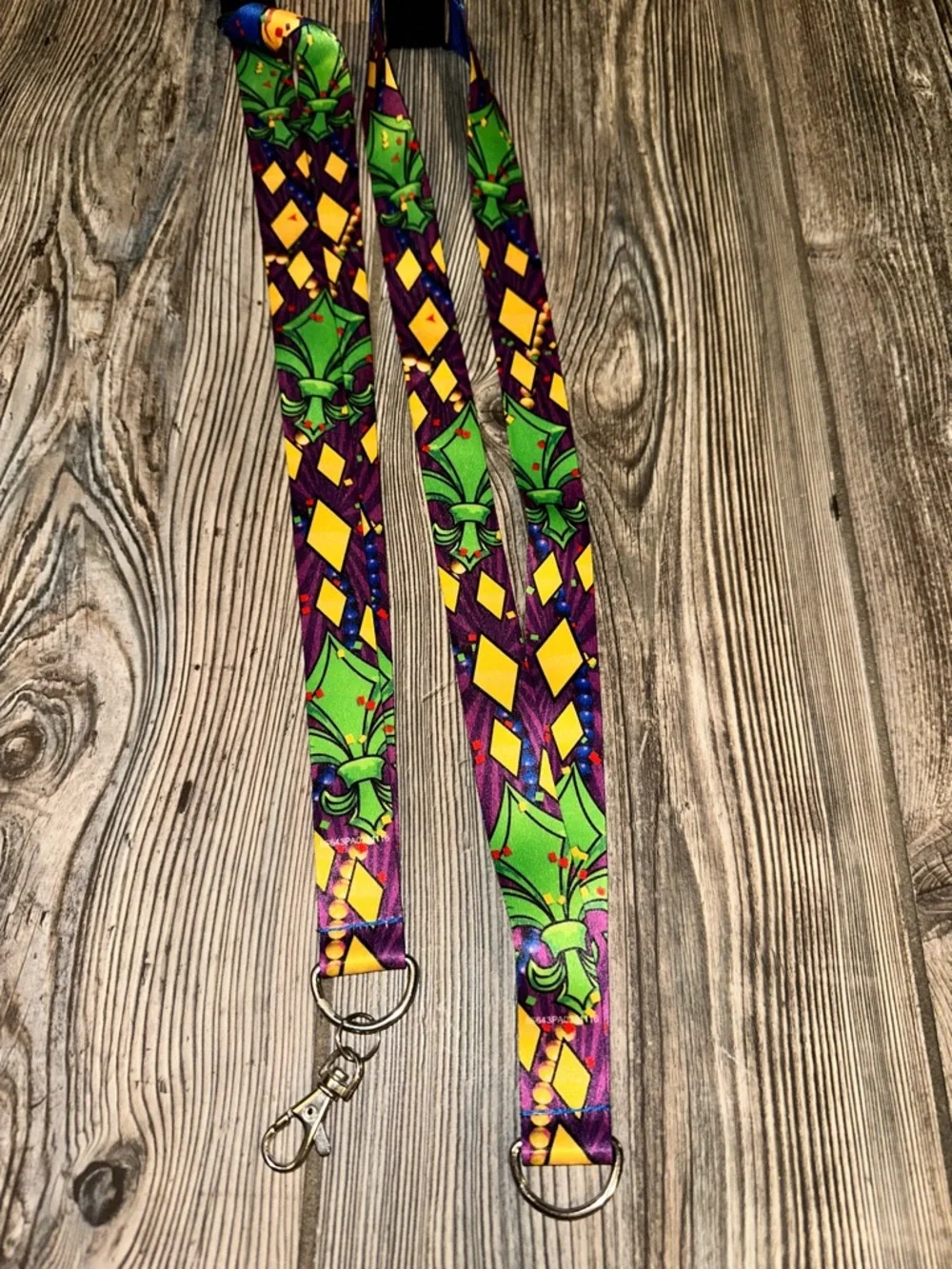 Universal good lanyards